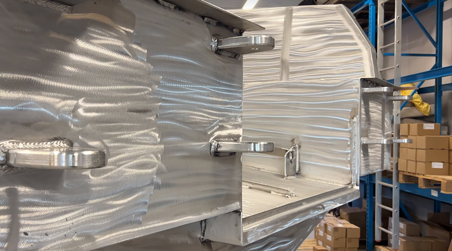 Ghinis Boats - The first aluminum boat - A Unique Boat